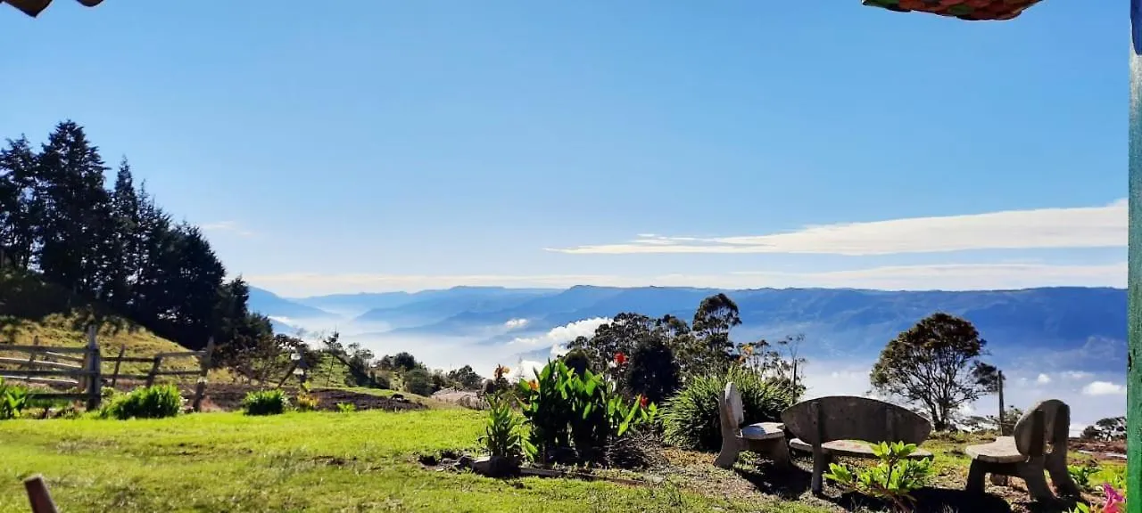 Hostal Poblado de Monte Alvernia